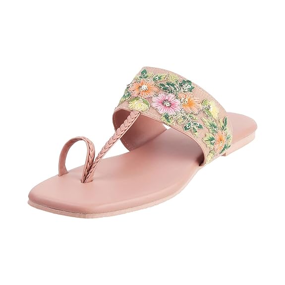 Mochi Women Synthetic Leather Kolhapuri Chappal